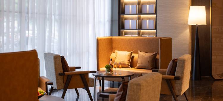 美豪丽致酒店(南宁金湖广场东葛路地铁站店)图片