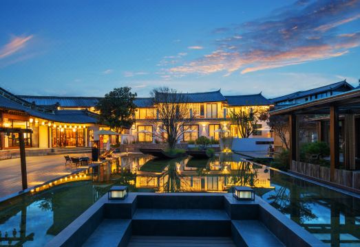 Zangmi · Muyi · Designer Garden Resort Hotel (Lijiang Gucheng District) over view