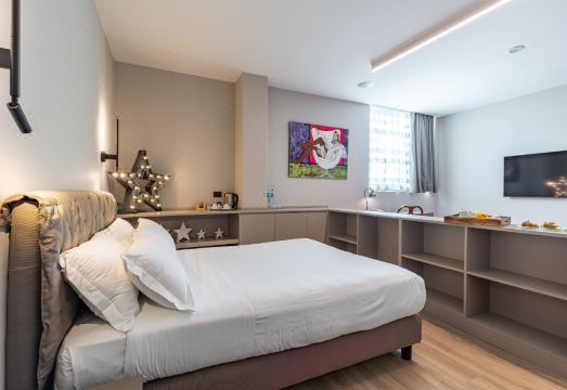 H2C Hotel MilanofioriHotel Overview