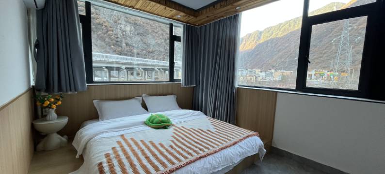 山水栖民宿(理县古尔沟店)图片