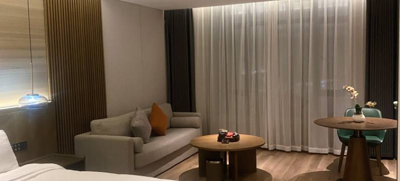 海丰亚丁酒店图片