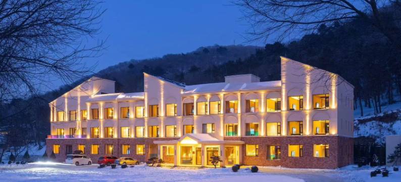 观山宿民宿(东北亚滑雪场店)图片