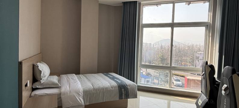 都市118连锁酒店(青岛山东科技大学北门店)图片