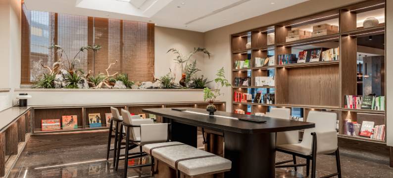 襄阳古城盛世唐城亚朵酒店图片