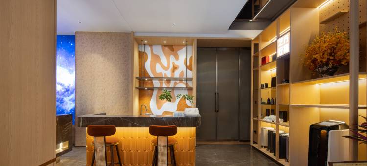 艺龙酒店(武汉汉阳江滩马鹦路地铁站店)图片