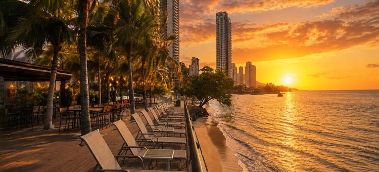 洪腾海滨酒店(Hompton Hotel by The Beach)图片