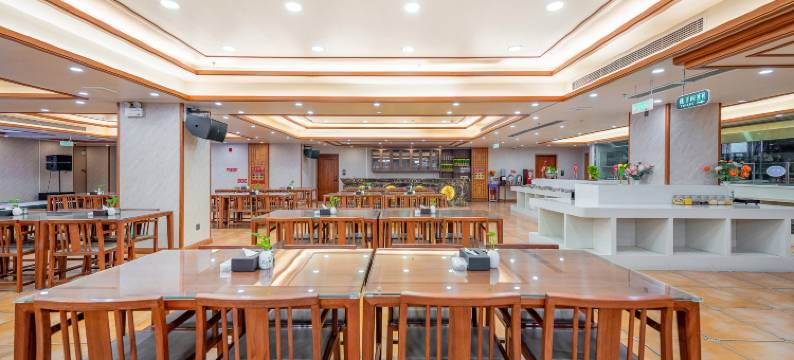 三鑫黄圃国际会展中心酒店(南头城轨站店)图片