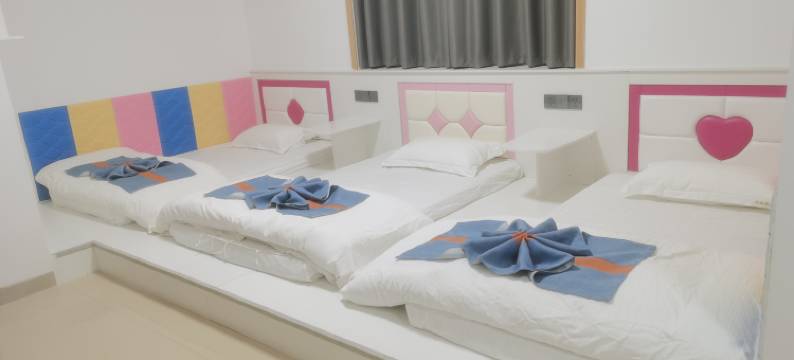 湘乡假日酒店(水府庙店)图片