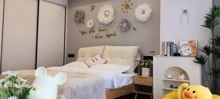 优伽城市投影公寓(鹿城店)图片