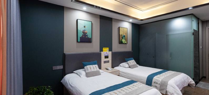 金华柏豪电竞酒店图片