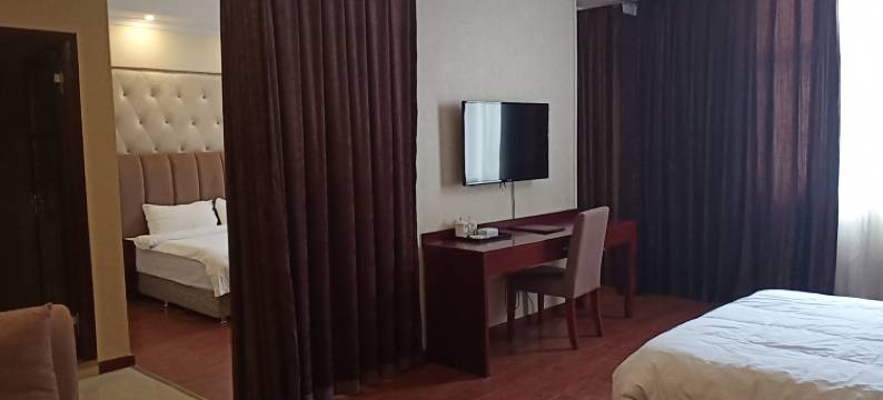 屏山聚贤山庄图片