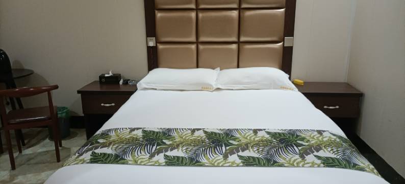 纳雍县阳长镇宇香栖商务酒店图片