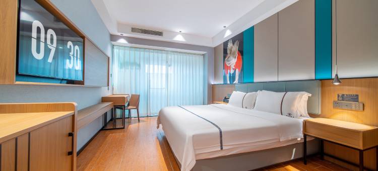 遂溪源河酒店(全丰中央广场店)图片