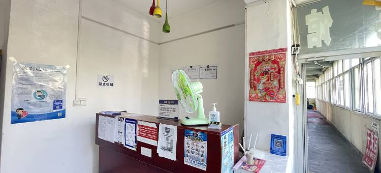 占有心情宾馆(乌鲁木齐医学院店)图片