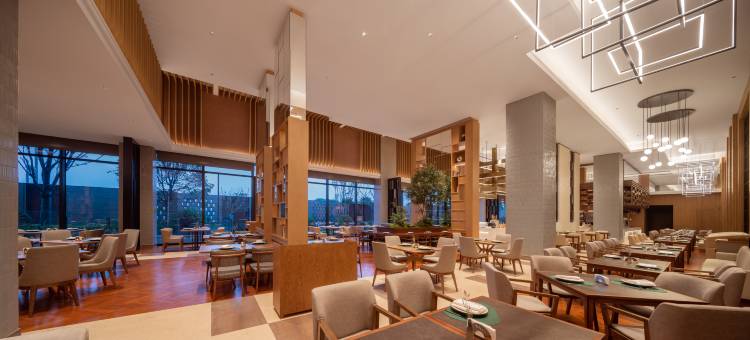 东阳天澜雷迪森广场酒店(迎宾大道店)图片