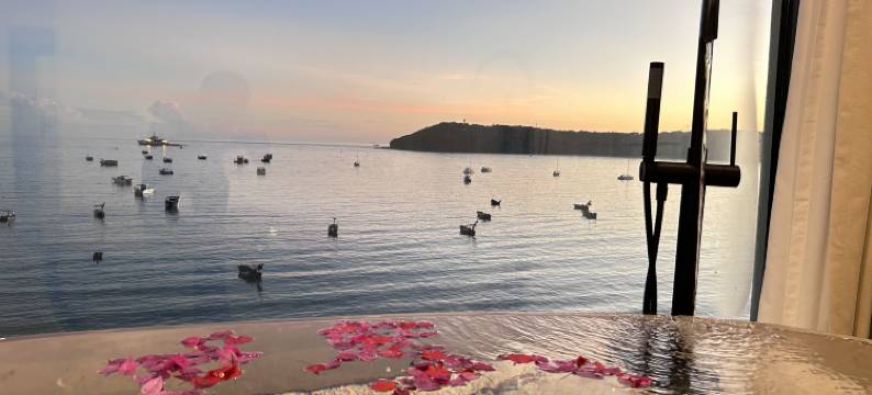 涠洲岛红珊瑚海景美宿图片