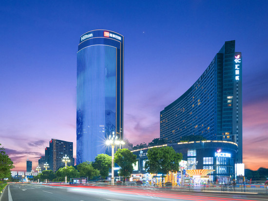 丽璟双子商务公馆(东莞厚街万达汇景店)