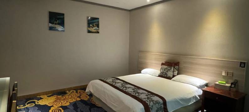 银泉酒店(深圳市体育馆园岭地铁站店)图片