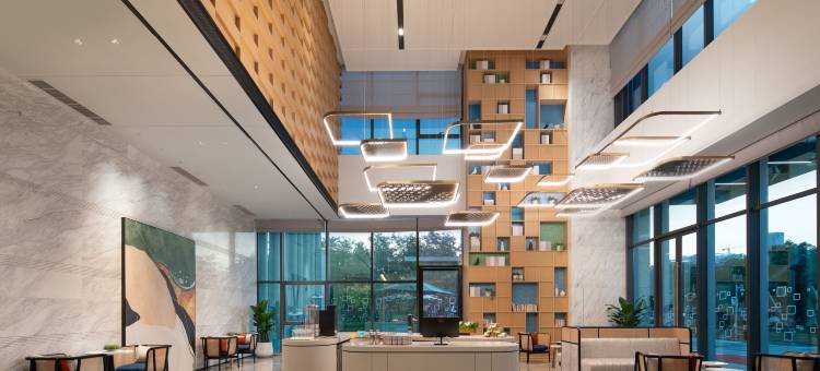 深圳光明虹桥公园希尔顿花园酒店图片