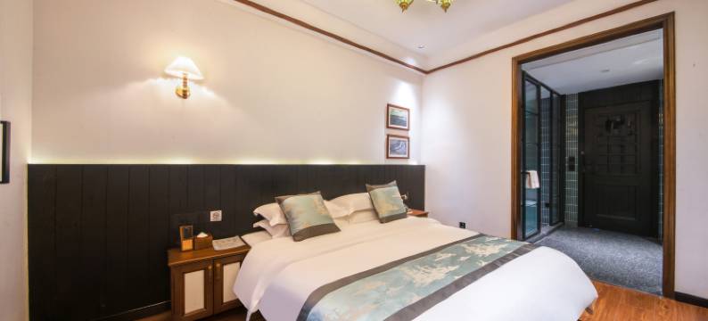 顺城212轻奢酒店(乐山张公桥美食街店)图片