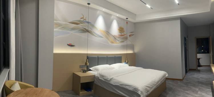 龙陵水乡酒店图片