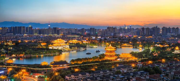 星程酒店(西安火车站北广场含元殿地铁站店)图片