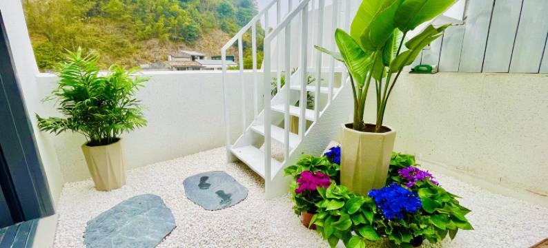 雁荡山见山云舍图片