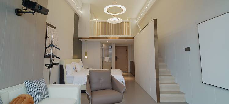 誉house高空海景Loft公寓(汕头高铁站店)图片