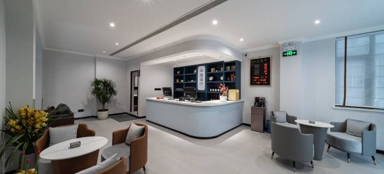 华逸酒店(乐山肖坝理工大学店)图片