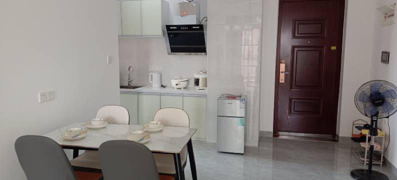 蔚莱民宿(龙光玖珑府店)图片