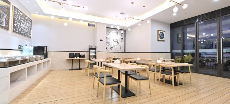 格林豪泰酒店(阜阳国际汽配城店)图片