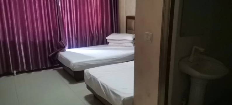 中宁立群宾馆图片