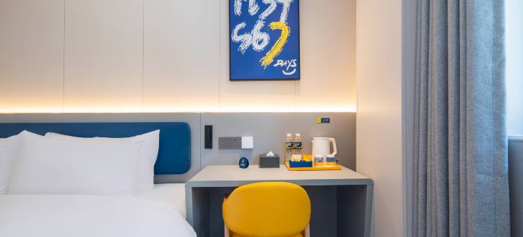 7天酒店(青岛山东路镇宁立交桥公交站店)图片