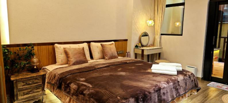 楠槿秋婵·Clond Brook·温泉度假艺术美宿(富力养生谷店)图片