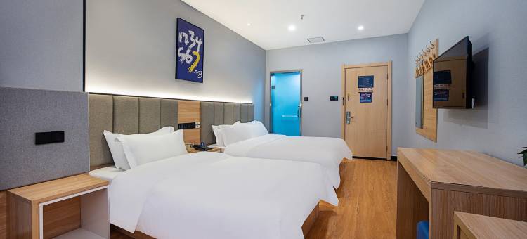 7天优品(郑州紫荆山南路河南工程学院龙湖店)图片