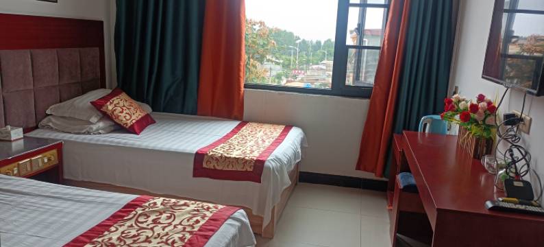 嵖岈山杨家野菜园宾馆图片