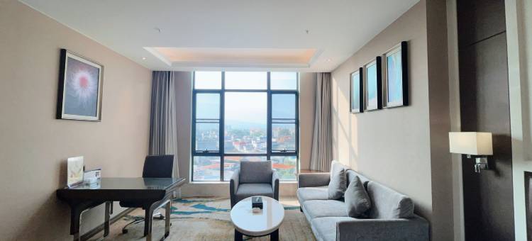 盈江凯旋大酒店图片