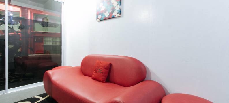 红多兹酒店近帕塞罗通达(RedDoorz near Pasay Rotonda)图片