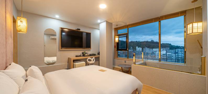 巨济市 HOUND 酒店 长承浦(Geoje-si Hound Hotel Jangseungpo)图片