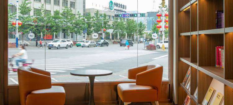 汉庭酒店(凌源市府路店)图片