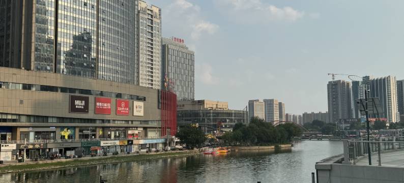 潍坊郑好遇到你民宿(泰华城店)图片