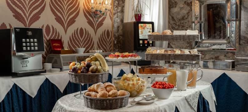 蒙特卡洛酒店(Hotel Montecarlo)图片