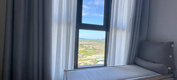 K Avenue 日落机场景 - 免费停车(K Avenue Sunset Seaview, KK Airport View - Free Parking)图片