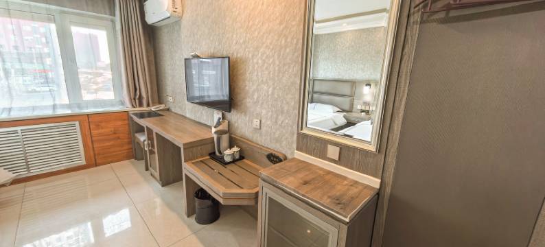 蓝山宾馆(赤峰高铁站店)图片