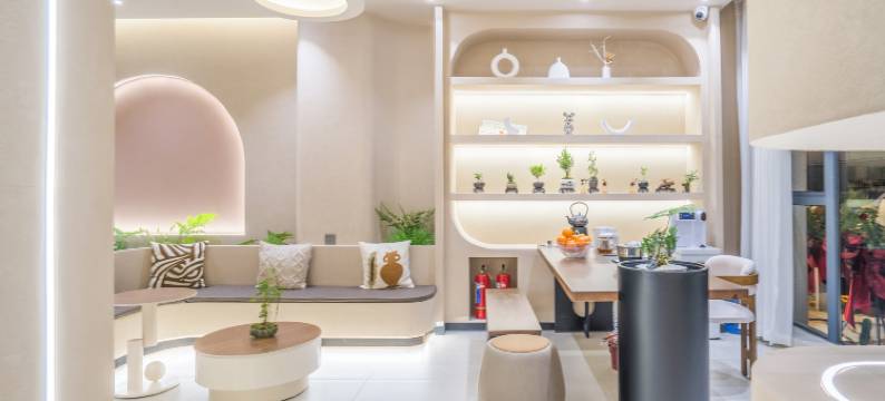 楚雄栖语雅舍酒店(彝海公园店)图片