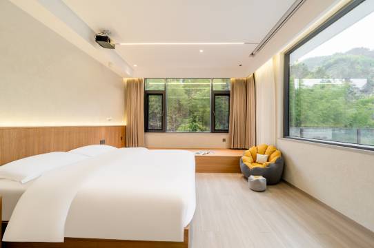 黄山•云隐倚山|听风禅意民宿(黄山汤口南大门店)