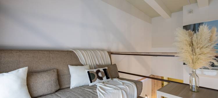 Blagodatnaya街的客房(Nomera na Blagodatnoy)图片