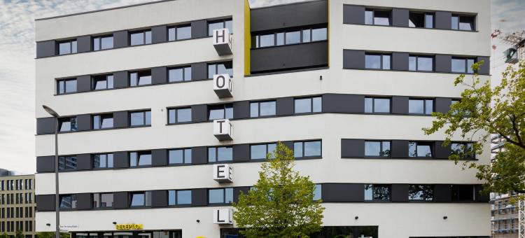 杜伊斯堡南站B&B酒店(B&B HOTEL Duisburg Hbf-Süd)图片