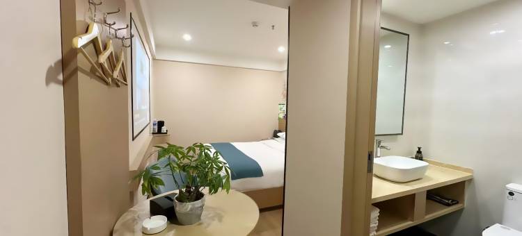 城市快捷酒店(平凉南门什字店)图片