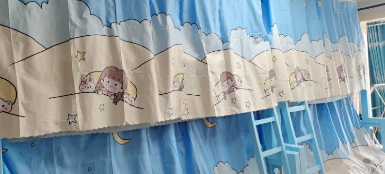 青春行女生青年民宿图片